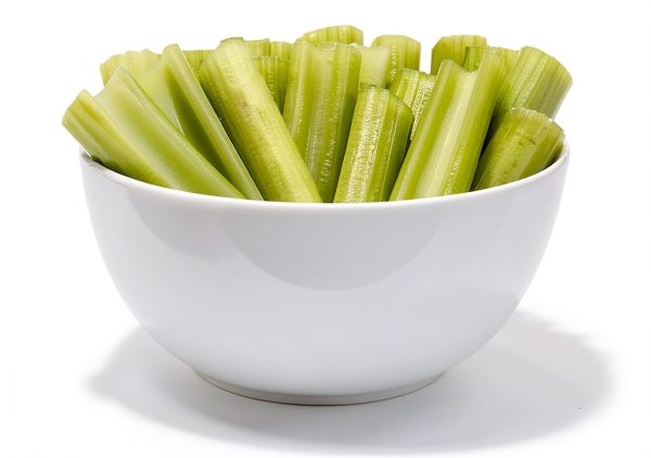Amazon Fresh Celery Sticks 15 Ounce Ready to Eat Snack Pack-2